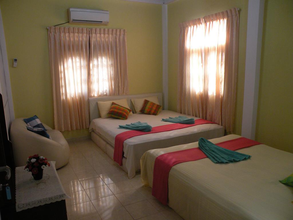 Henderson Airport Residence Negombo Oda fotoğraf